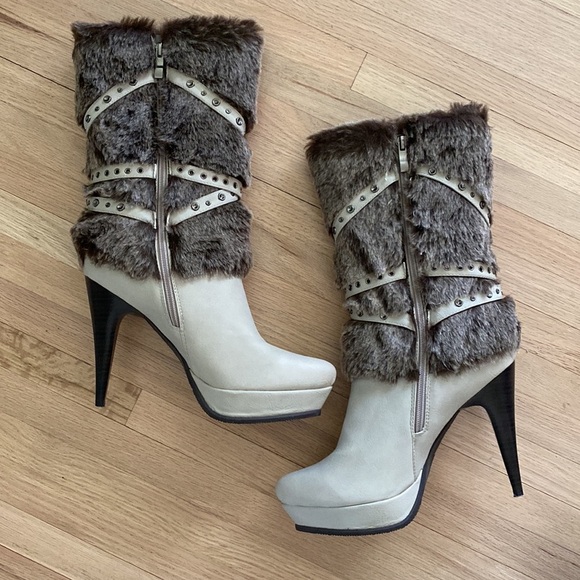 Bakers Attitude Boots with Faux Fur Sz 10 - Picture 2 of 13